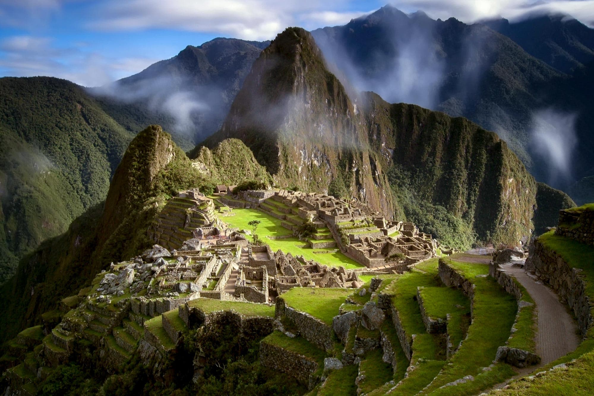 Andean Wonders - 6 Day Adventure in Cusco, Machu Picchu & Ausangate