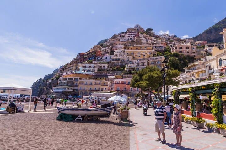SORRENTO, POSITANO, AMALFI AND RAVELLO with commentary 