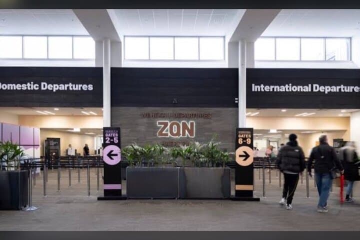 Queenstown International Airport to City Hotels Transfer 