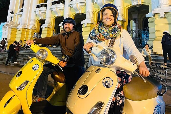 Hanoi Vespa Sunset Tour with Local Food and Train Street