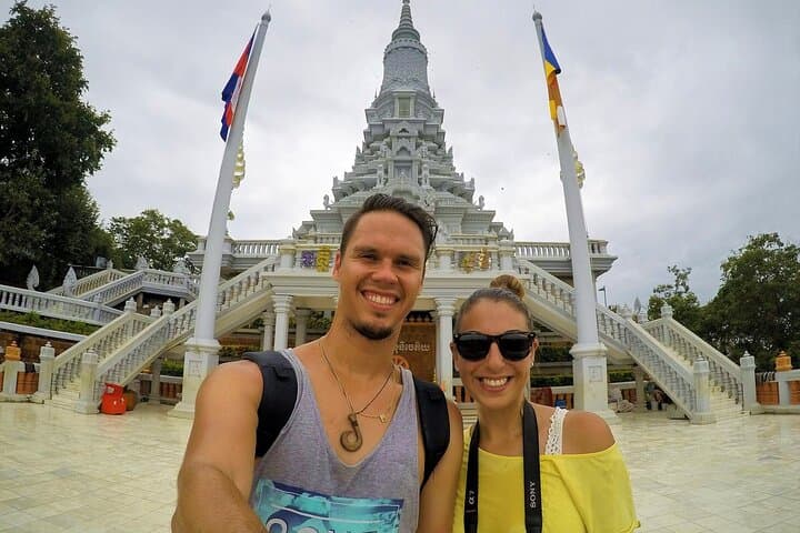 Oudong Mountain and Phnom Penh Full Day Private Tour