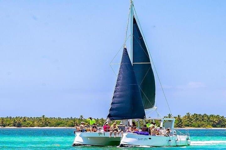 Catamaran Party Boat And Snorkeling Experience