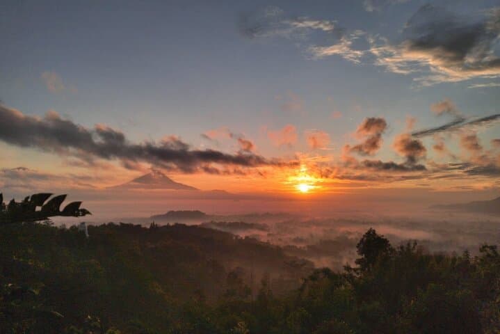 Bunker Kaliadem Merapi Car Private Tour Yogyakarta
