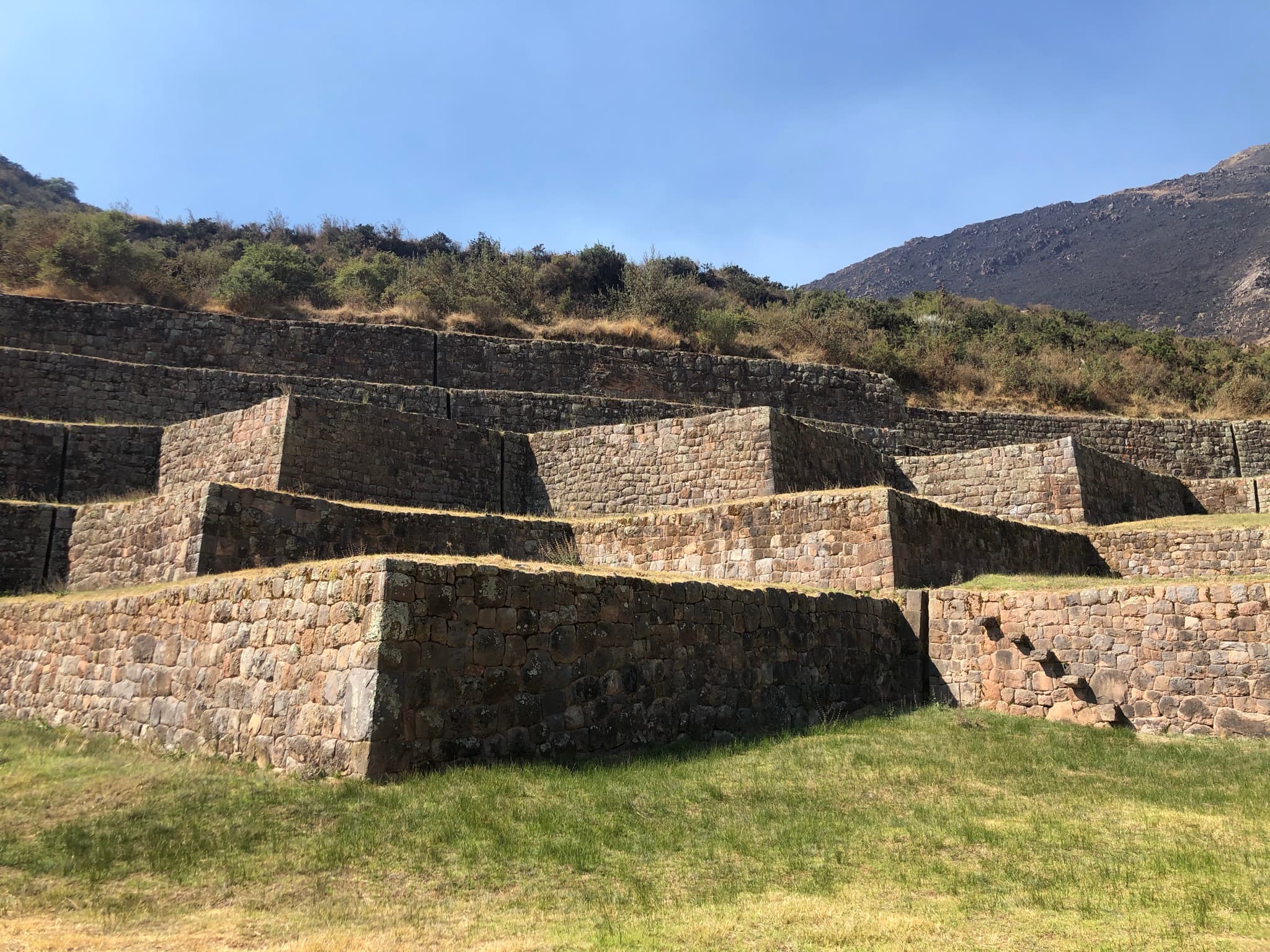 Tipon Inca Gardens, Huaro Church and Inca Sacred Stones Museum Private Tour from Cusco