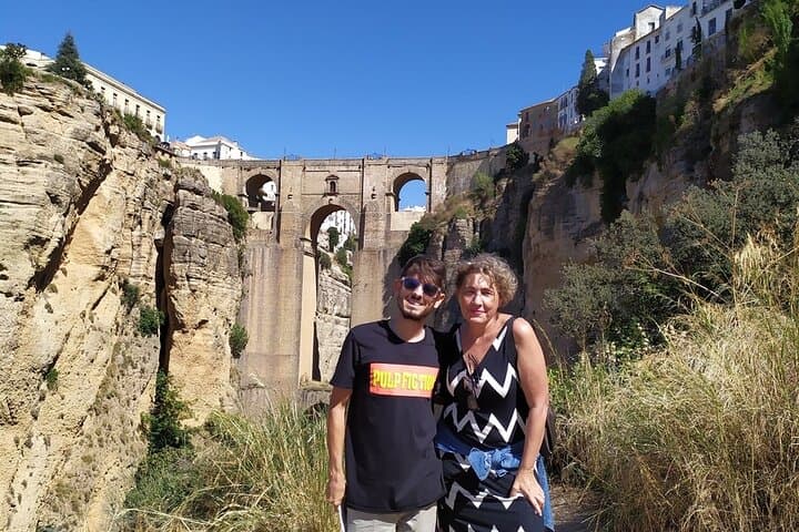 Private Transfer from Sevilla to Granada stopping in Ronda