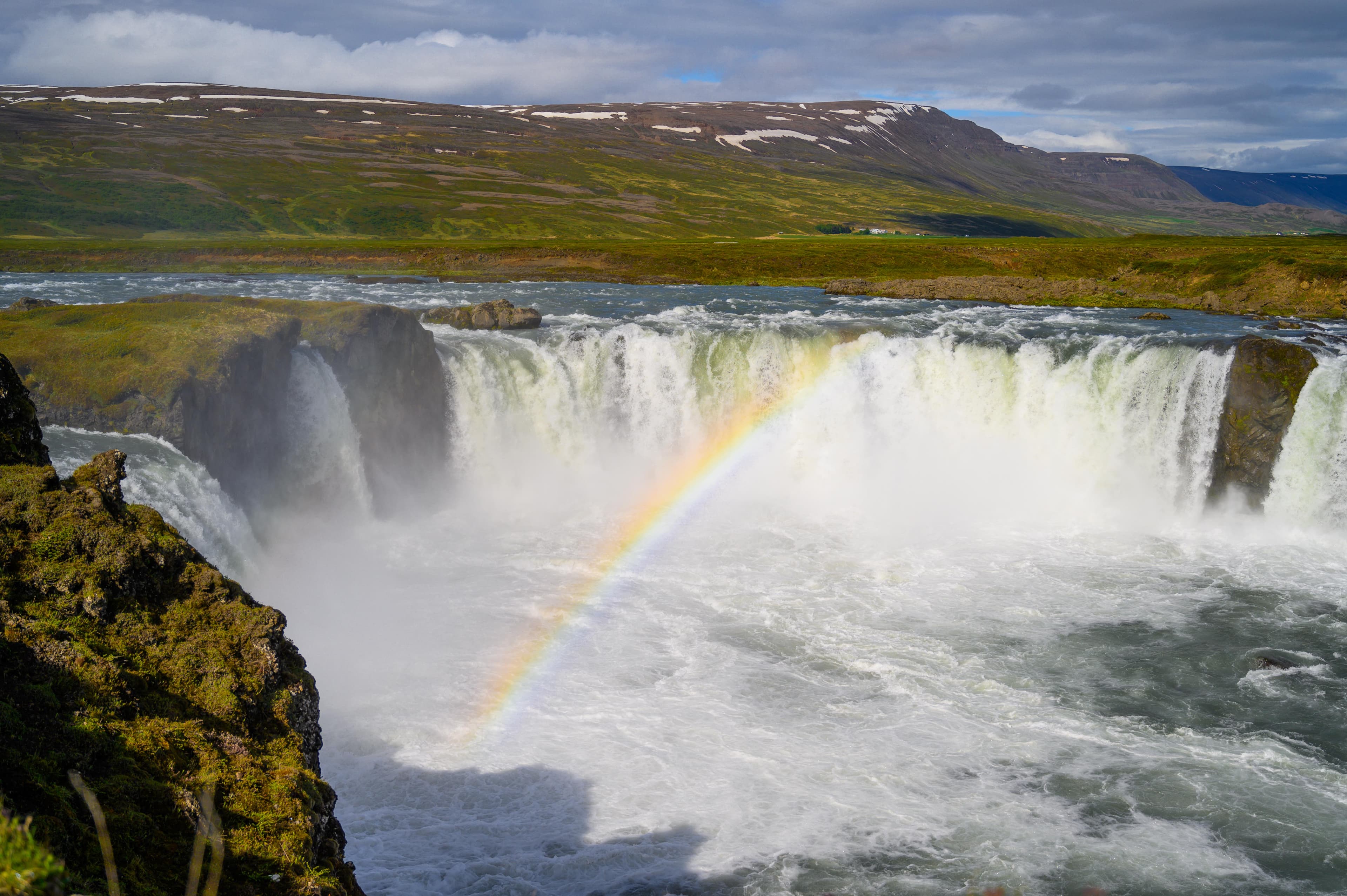 Combo Whale Watching and Goðafoss