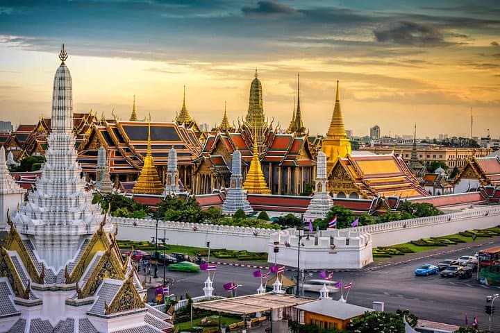 Bangkok Grand Palace Tour with Convenient Hotel Transfer