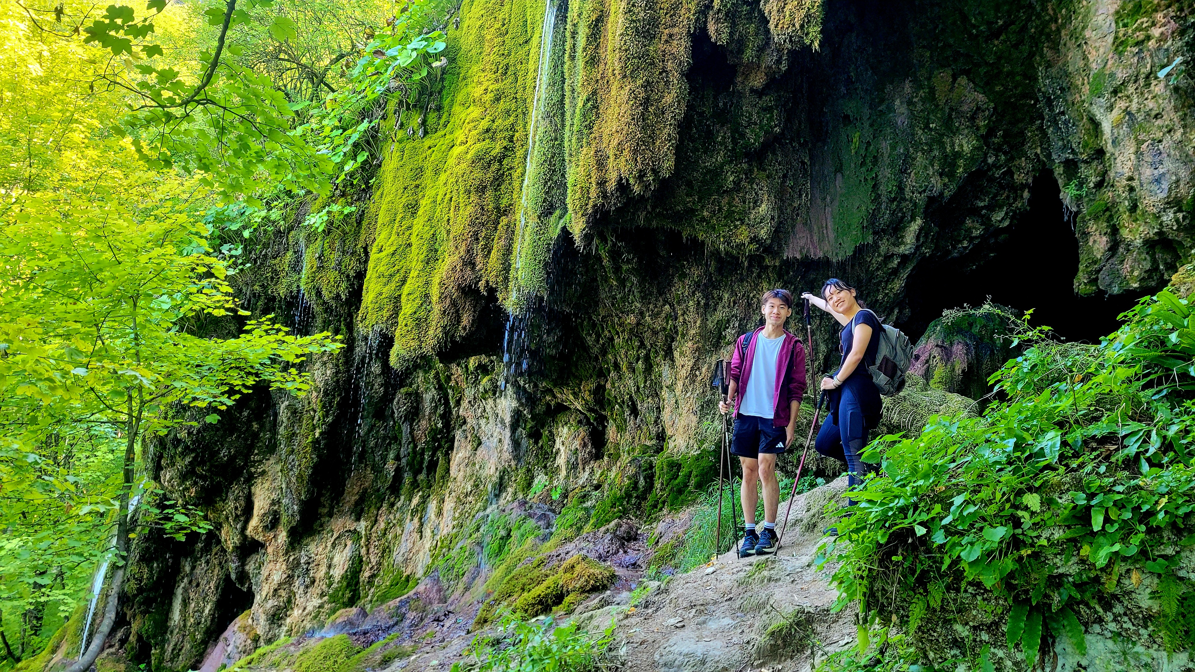 Discover Apuseni Mountains. Scarita Summit, Sipote Waterfall and  Dumesti Village 