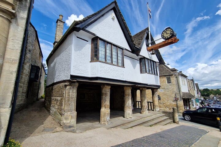 Full Day Tour in the Cotswolds with Transportation Included. 