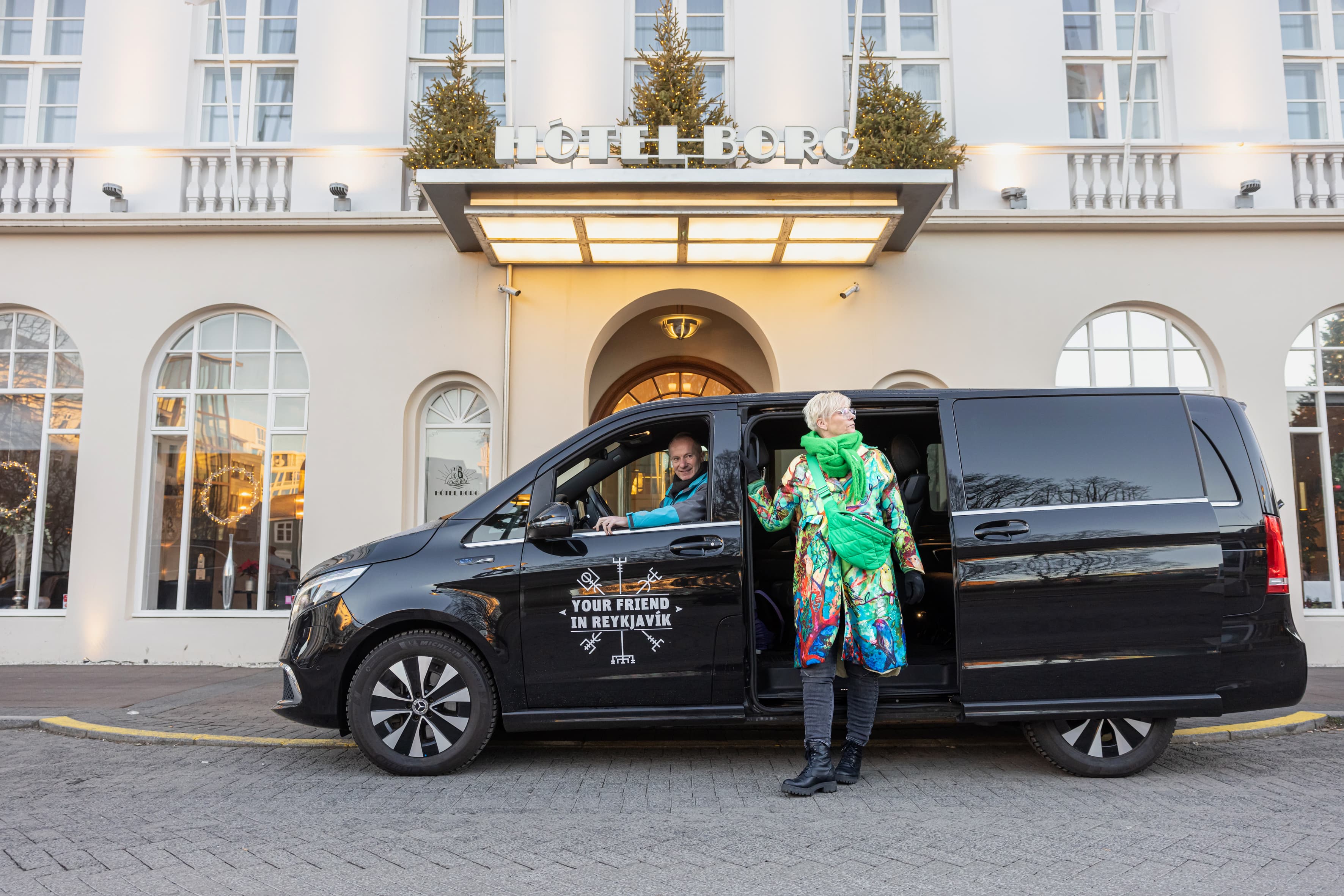 Private 4-Hour Blue Lagoon Tour