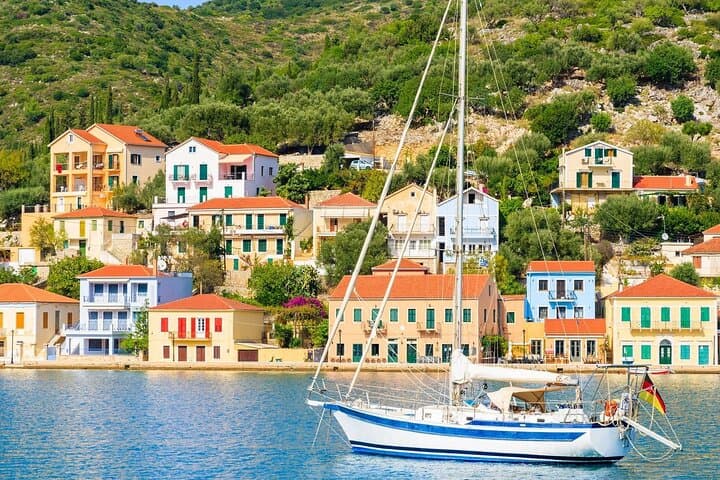 Magical Ithaca Island Bus and Cruise Tour from Kefalonia