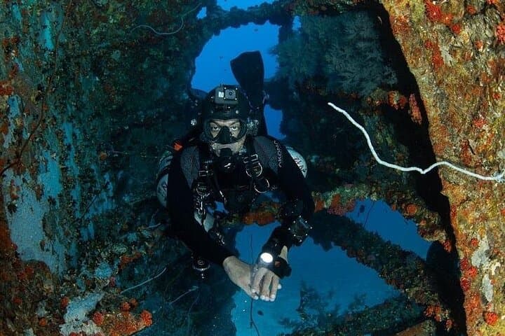 Scuba Diving in Colombo