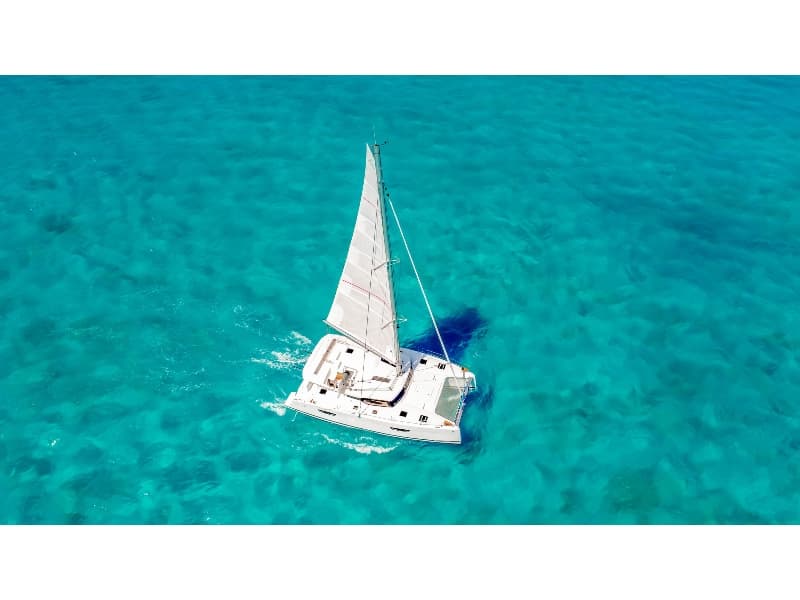 Isla Mujeres All Inclusive Sailboat Experience