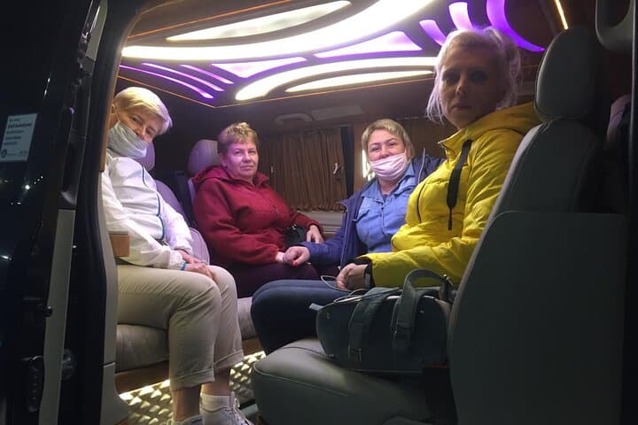 Izmir Airport Private Transfer Meet Transfer