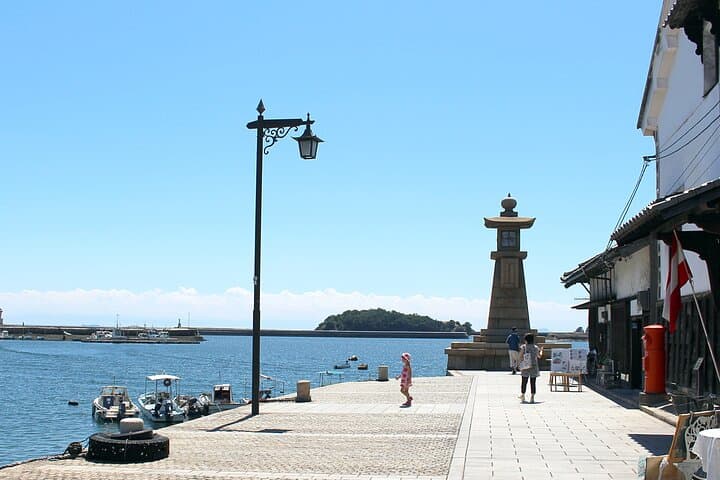 Tomonoura Port Town: Traditional Seaside Japan from Hiroshima