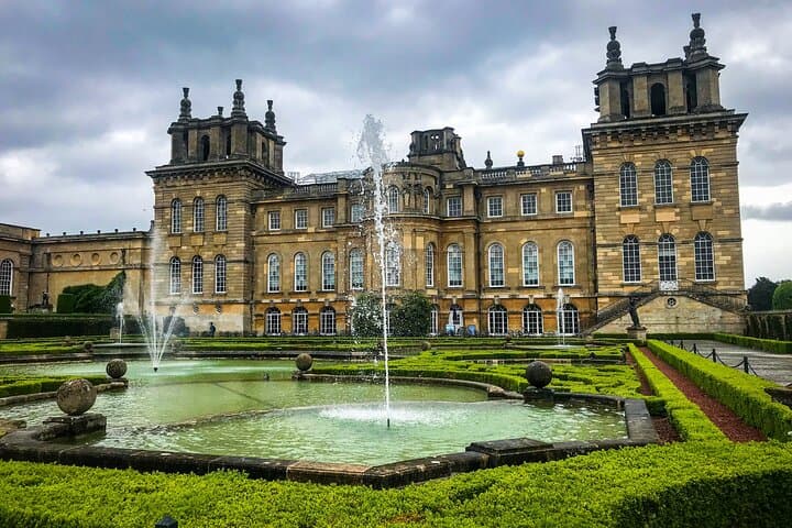 London to Oxford and Blenheim Palace Excursion
