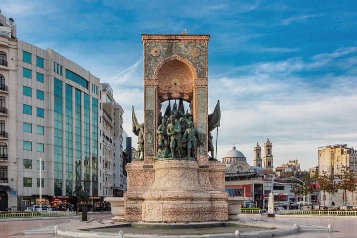 Walking Tour From Taksim Square Through Istiklal to Galata Tower 