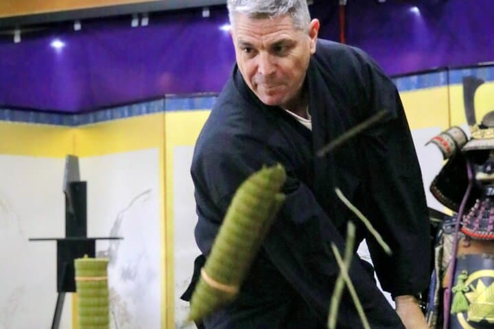 Trial slashing in Bushido with Samurai Sword real sharpnes