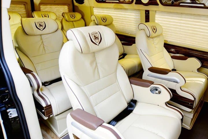 Luxury Limousine From Hanoi City to Sapa Downtown or Return Sapa - Hanoi