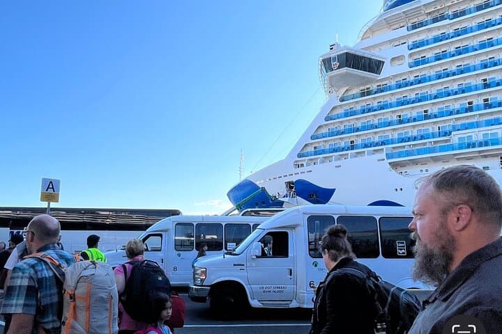 Transfer Pier 91 to International SeaTac Airport One Way