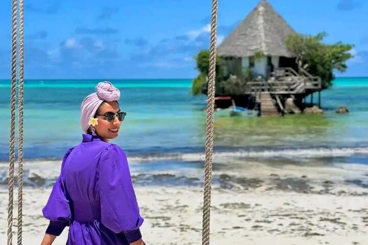 Explore Stone Town and Jozani Forest with Turtles Zanzibar