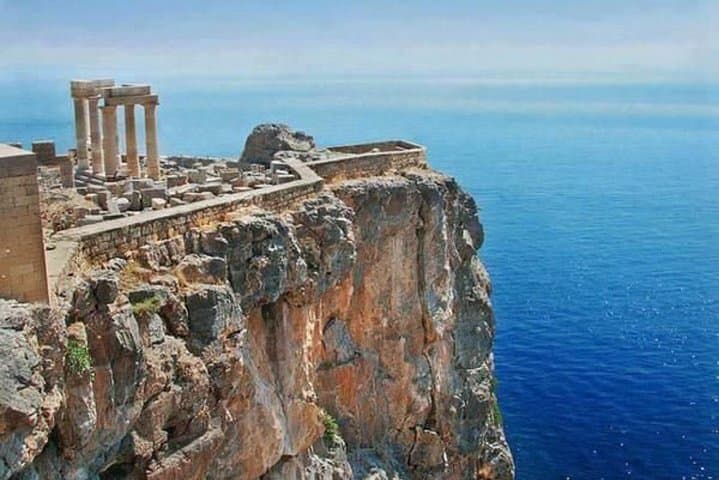 Cape Sounio Private Tour From Athens with Greek Traditional Food