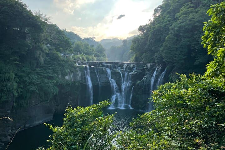 Taipei Jiufen Shifen Sky Lanterns and Keelung Night Market