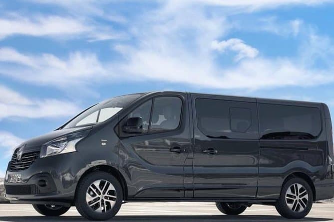 Transfer Aeroport Marseille Provence - Train Station - Port - Hotel 