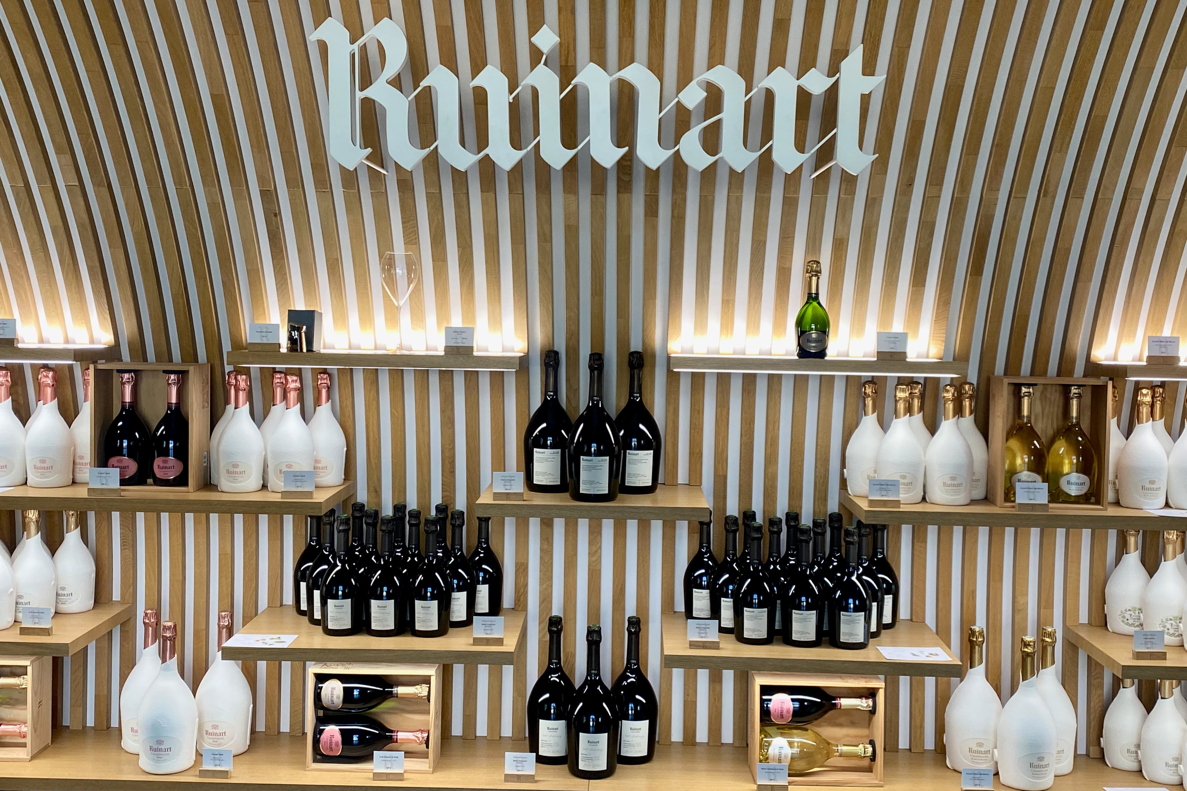 GRAND VINTAGE Ruinart Veuve Clicquot Private Champagne from Paris.