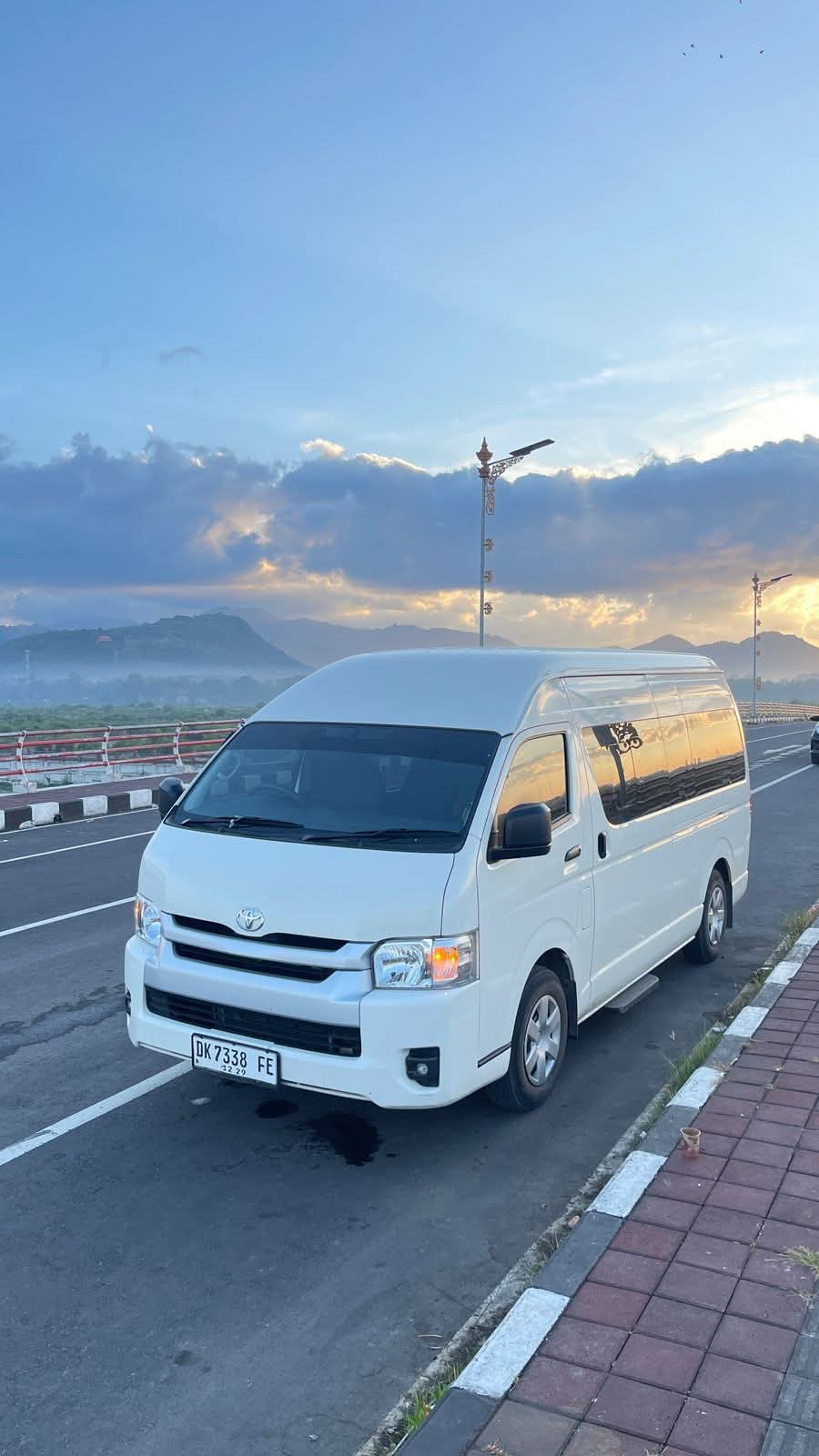 Toyota Hiace Charter