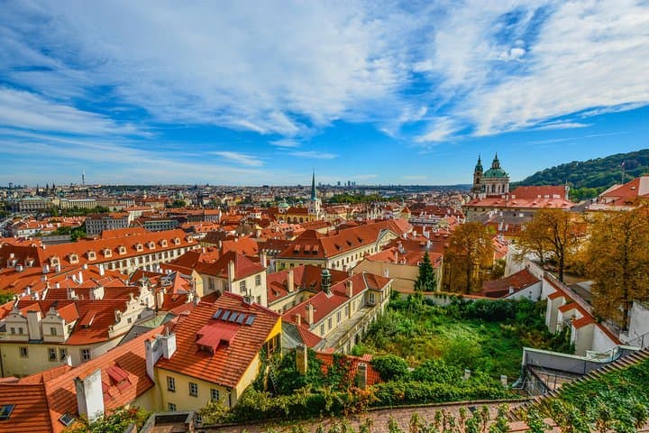 Private Prague walking tour with Kutna Hora Ossuary luxury trip