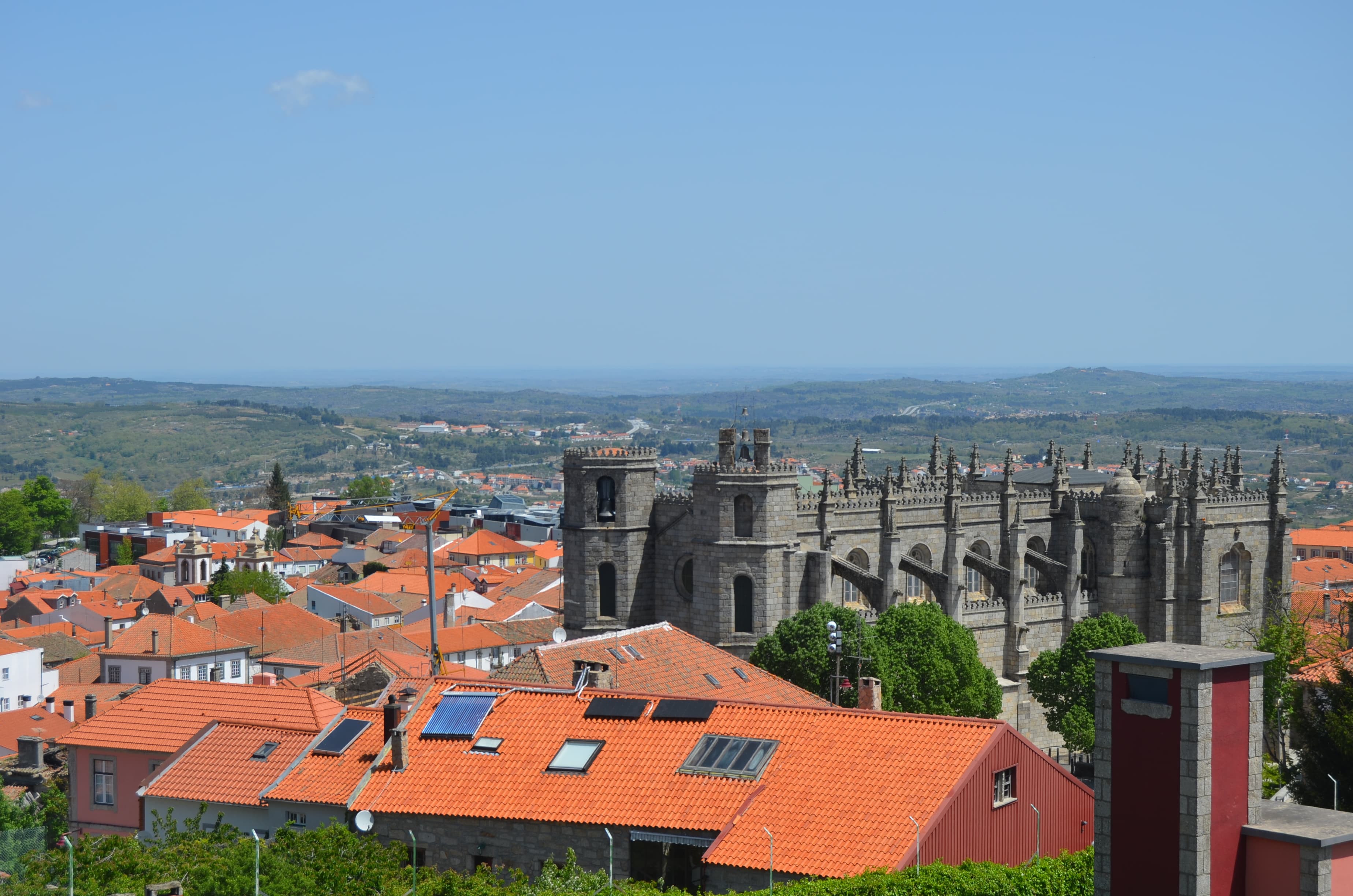 Private car transfer from Porto to Guarda