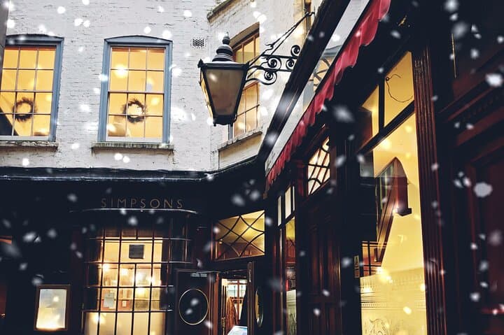 London Christmas Carol & Charles Dickens Small Group Walking Tour