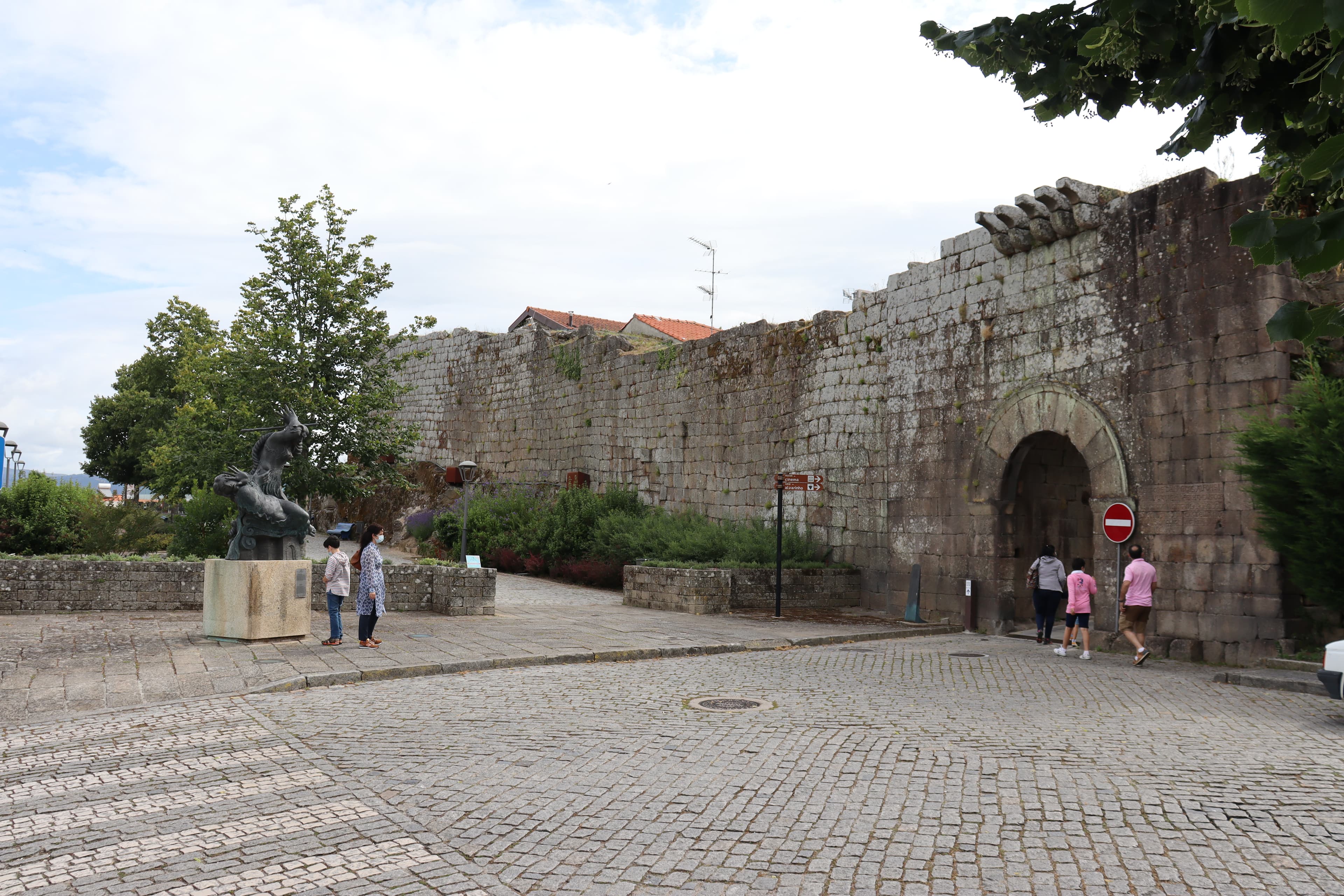Private Tour to Melgaço and Monção, the heart of the Alvarinho region