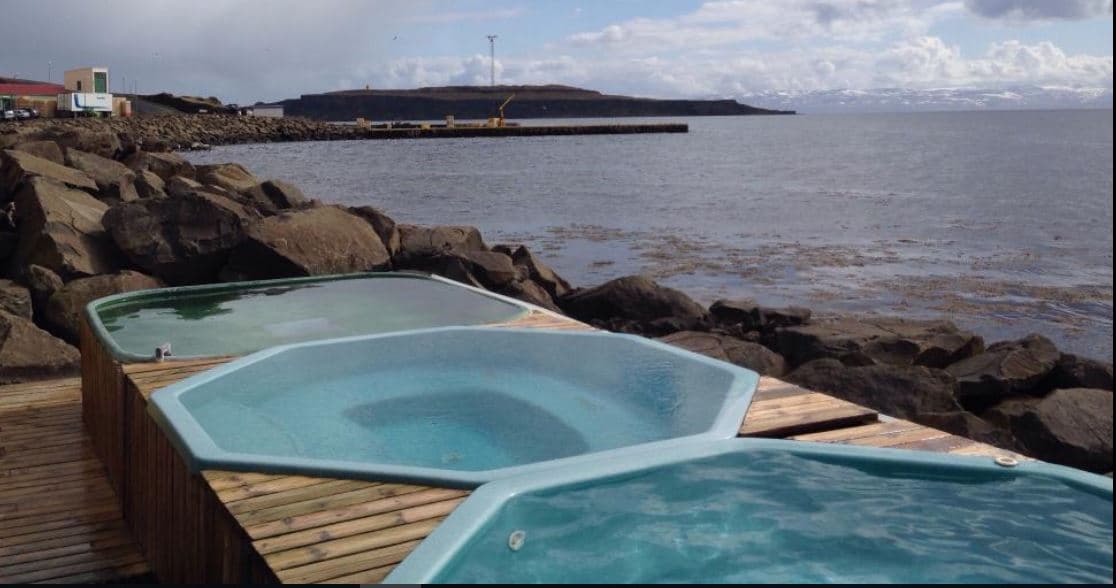 INTO THE GLACIER, NORTHERN LIGHTS, ARCTIC FOX COMBO