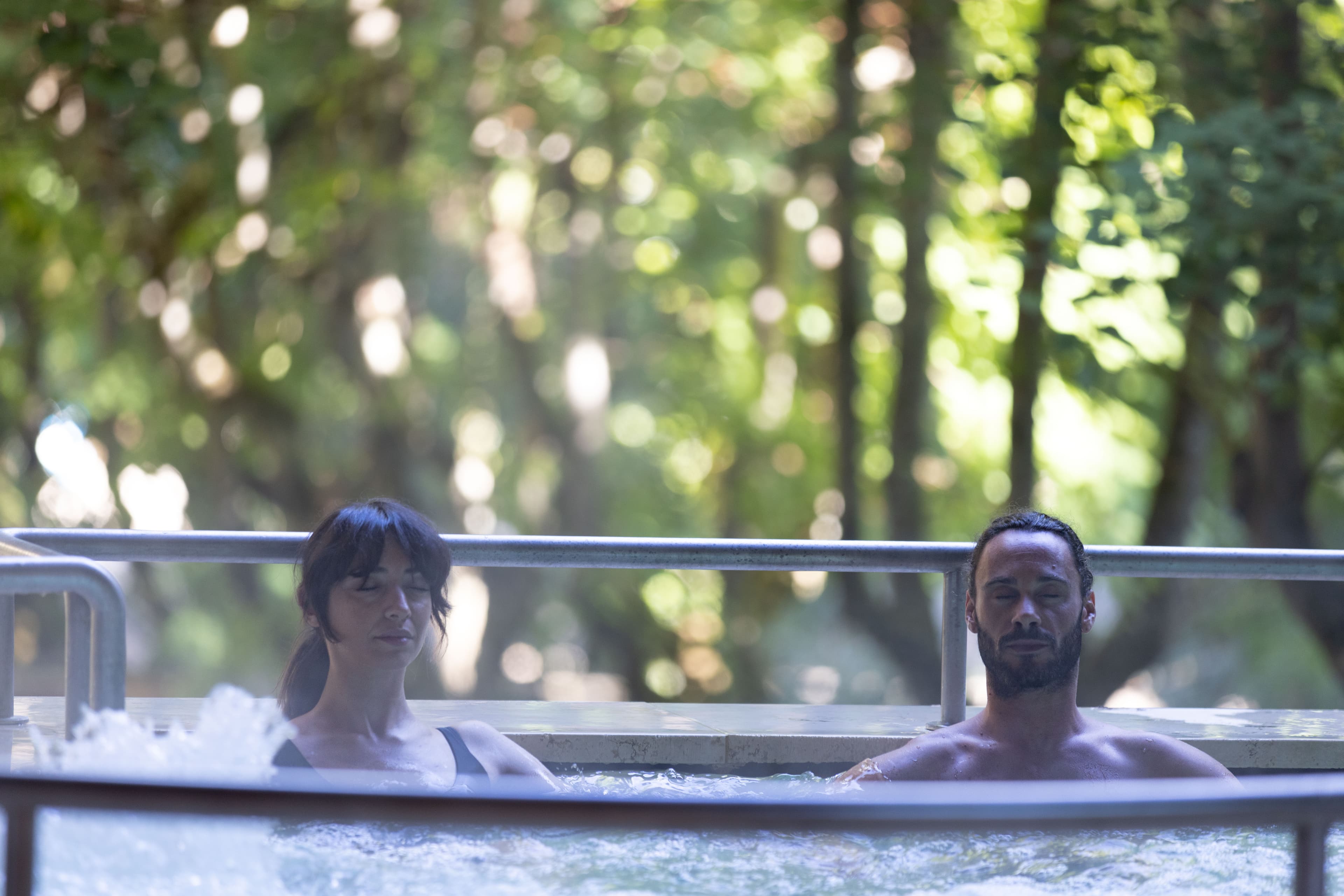 Dolce Vita Tour: Thermal baths and tasting in a historic café