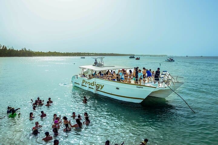 Family Boat Tour in Punta Cana with Snorkeling