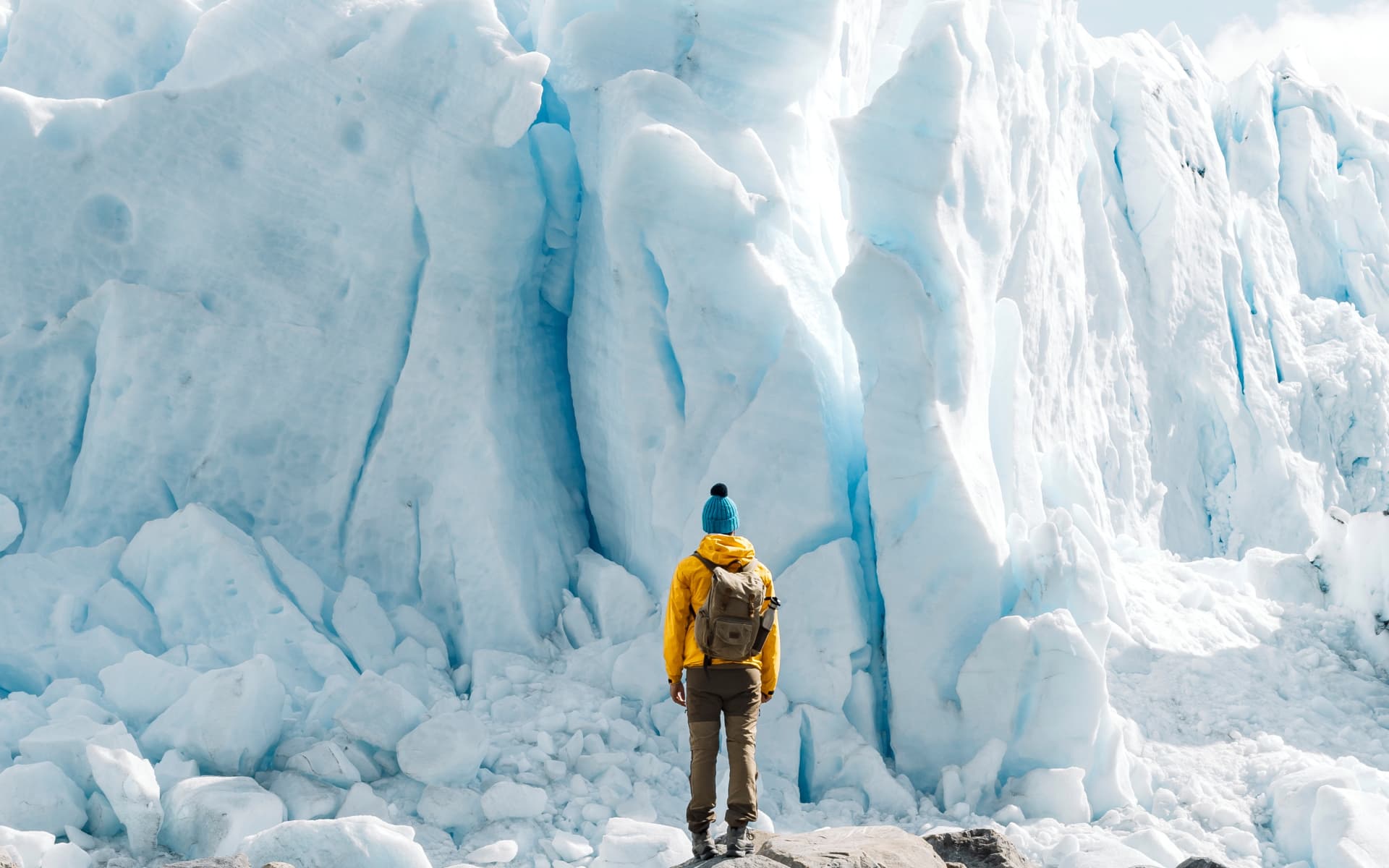 Toca el Glaciar Perito Moreno con caminata y navegacion Safari Azul
