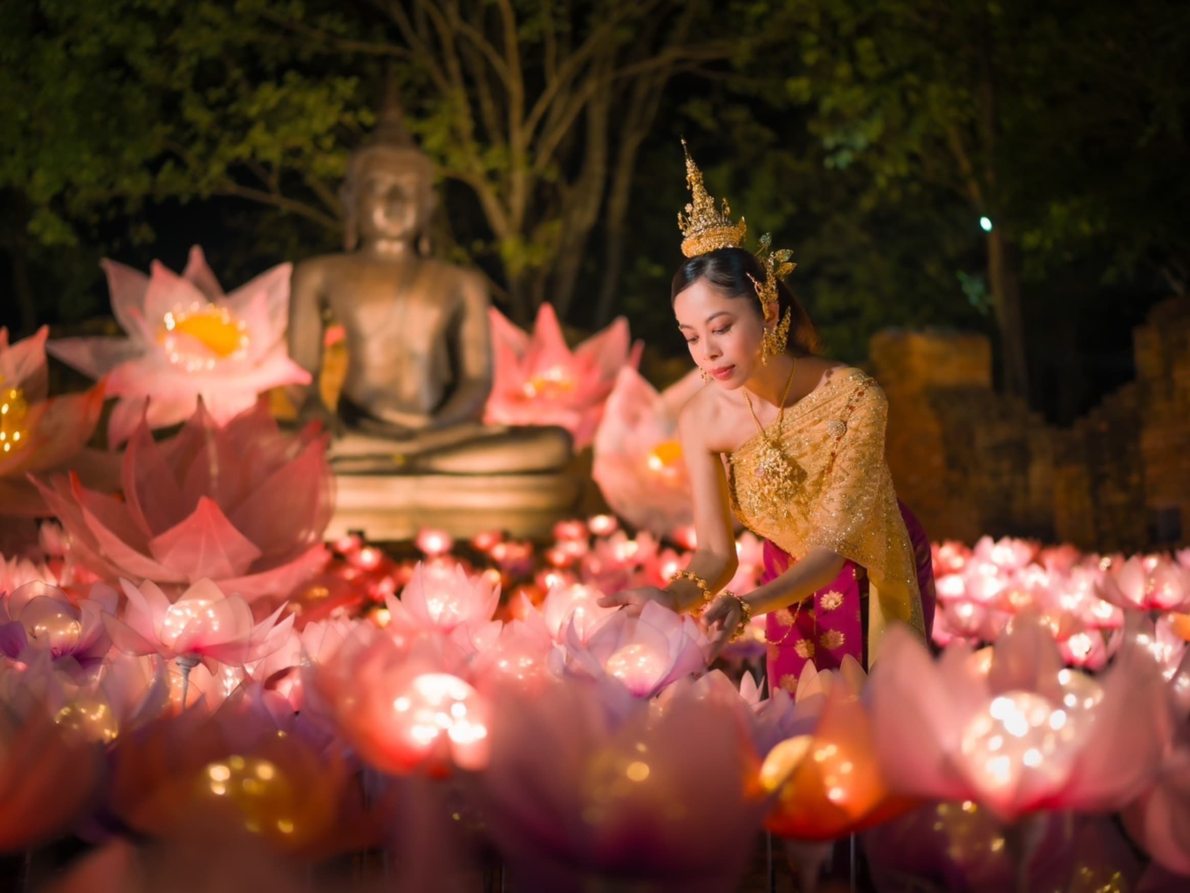 Bangkok Her Journey: Wellness, Floral Art, Fine Dining & Secret Bars (4D tour without hotel)