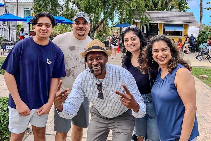 Top Tier Island Historical and Landmark Nassau Bahamas Tour 