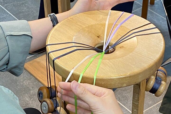 Tradition Meets Modernity Kumihimo Braiding Tour in Kagurazaka