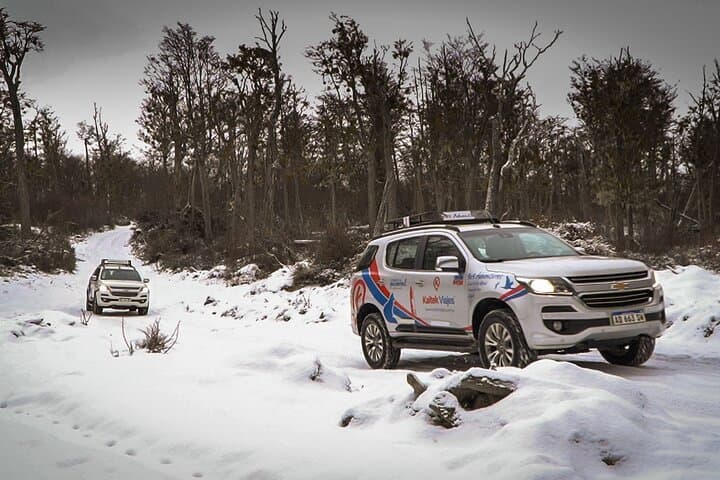 Lakes 4WD Off Road with Lunch at Lake Fagnano from Ushuaia
