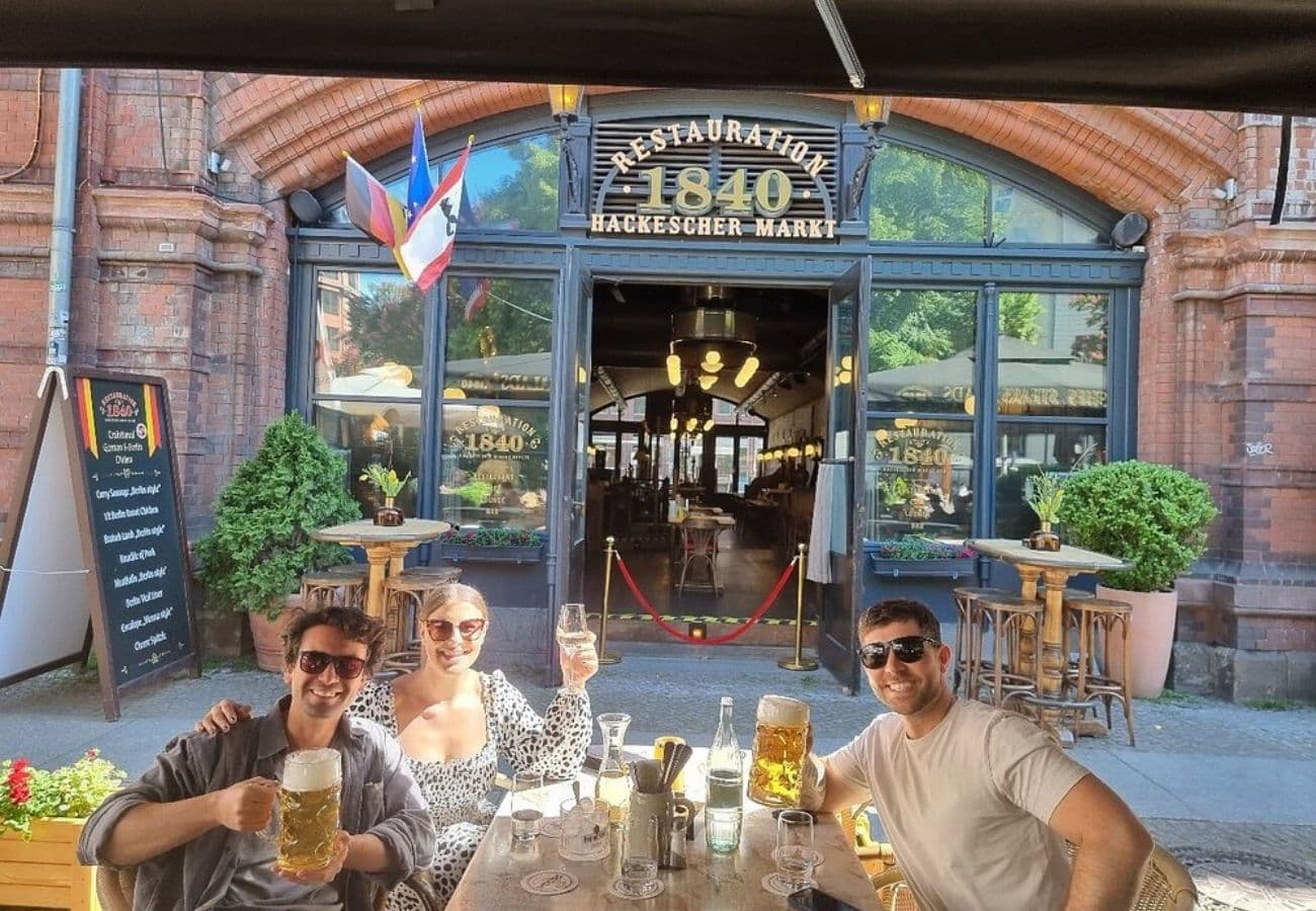 Berlin Beers & Battlefields Tour: War History and German Beer