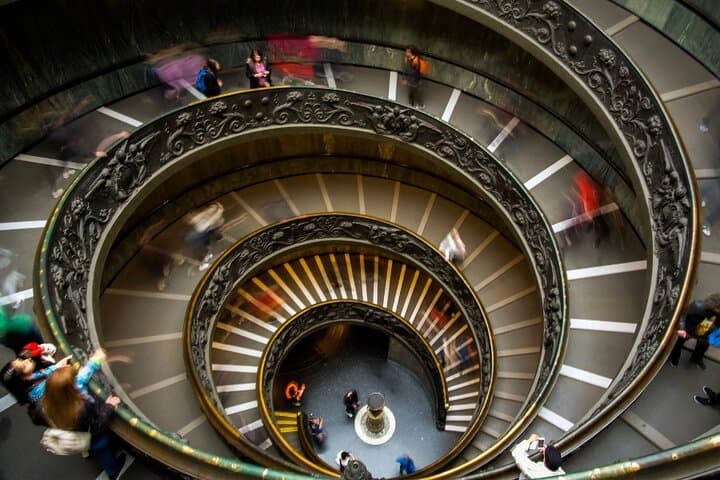  Vatican Museum and St. Peter's Square Tour with Port Pick up