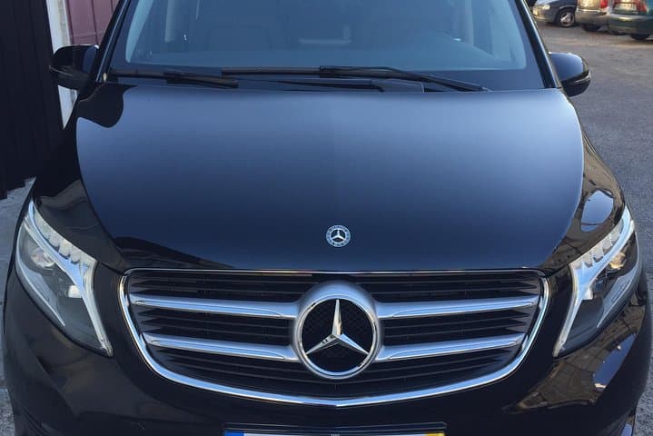 Private Transfer To or From Guarda 