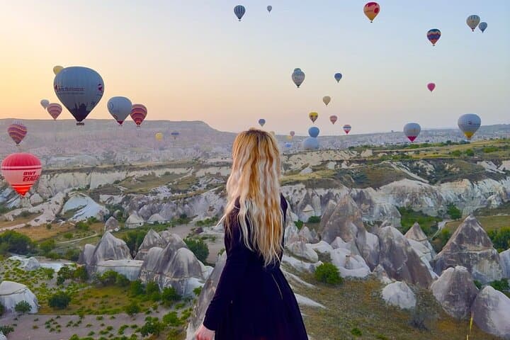 Balloon Watching Tour in Cappadocia with Hotel Pick-Up & Drop-Off