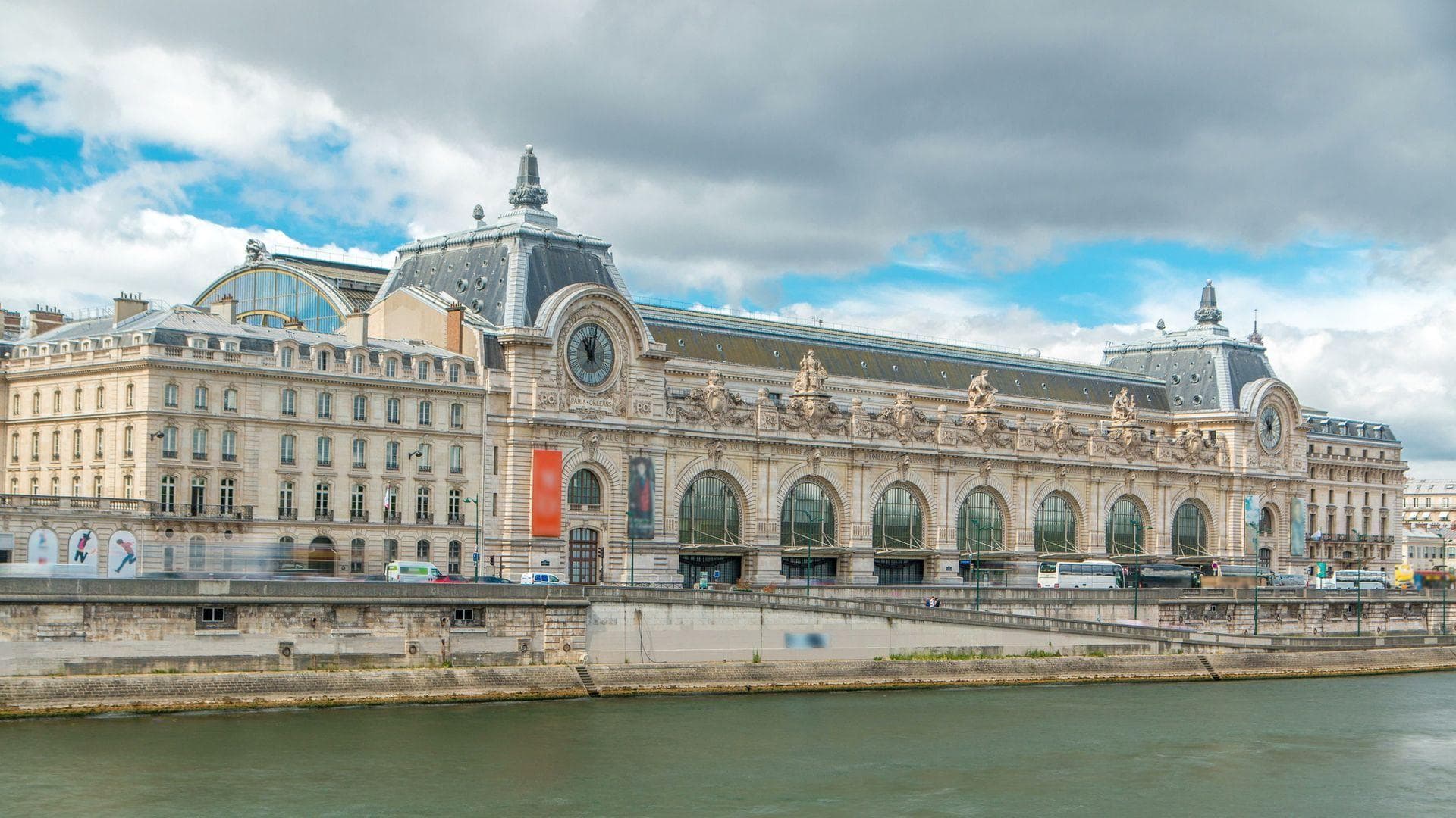 Musée d'Orsay: Dedicated Entrance Ticket & Audio Tour on Mobile App