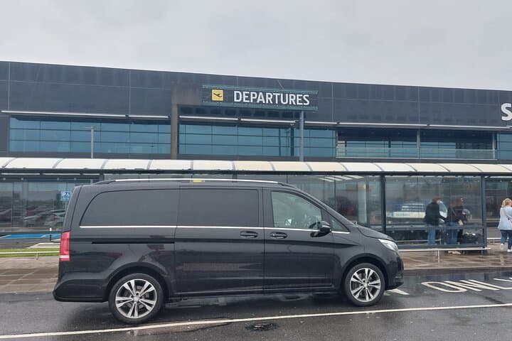 Shannon Airport to Killarney Private Car Service
