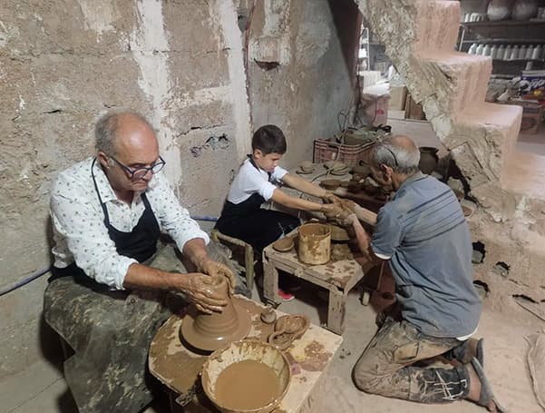 TerraCraft Marrakech : Pottery Workshops