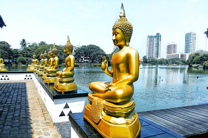 Colombo City to Colombo Airport Departure Transfer